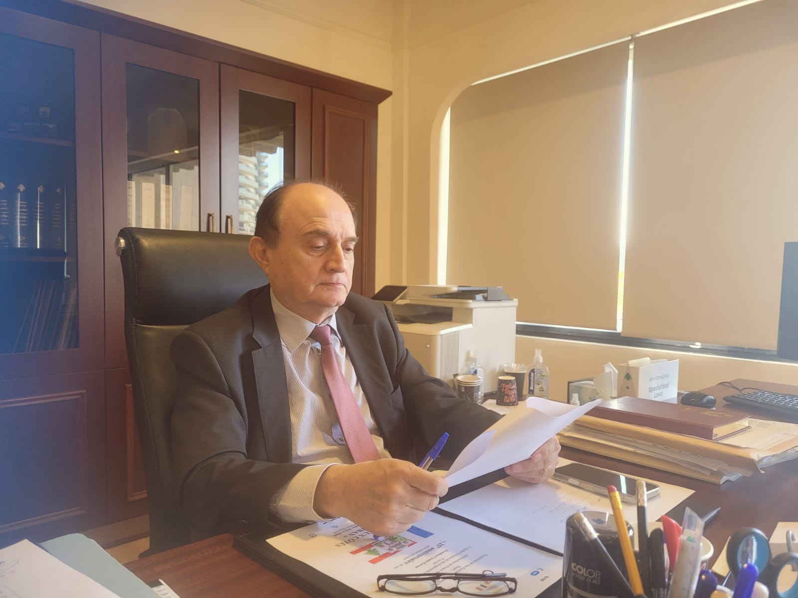 هيئة مكافحة الفساد تشكو العراقيل  كرم: نحقق بـ 50 ملفًا بغياب محققين