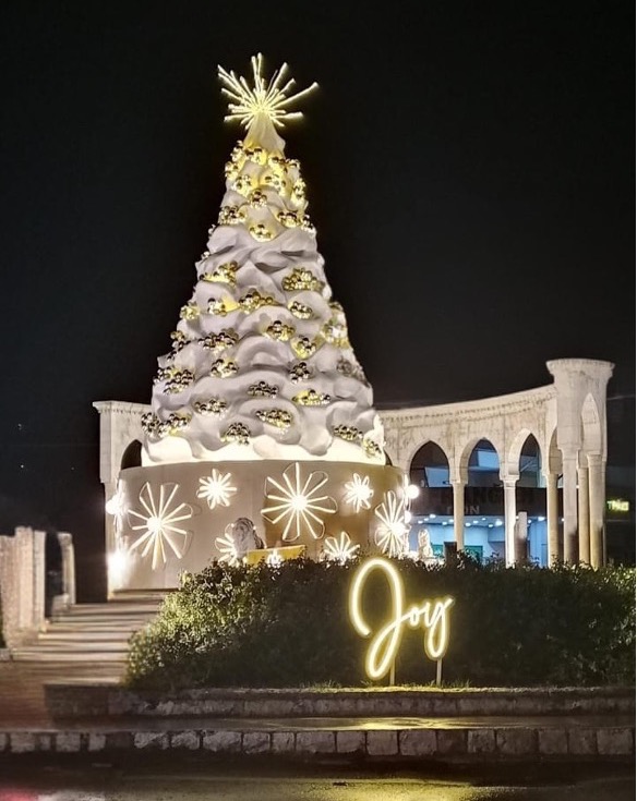 زغرتا  تحافظ على جوهر الميلاد رغم المظاهر الاحتفالية