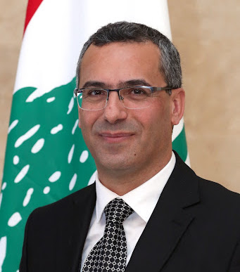 من الـ"Sat 1  " إلى الاتفاقيات الرباعية  خطة هاني لإنقاذ الزراعة افي مواجهة الأزمات