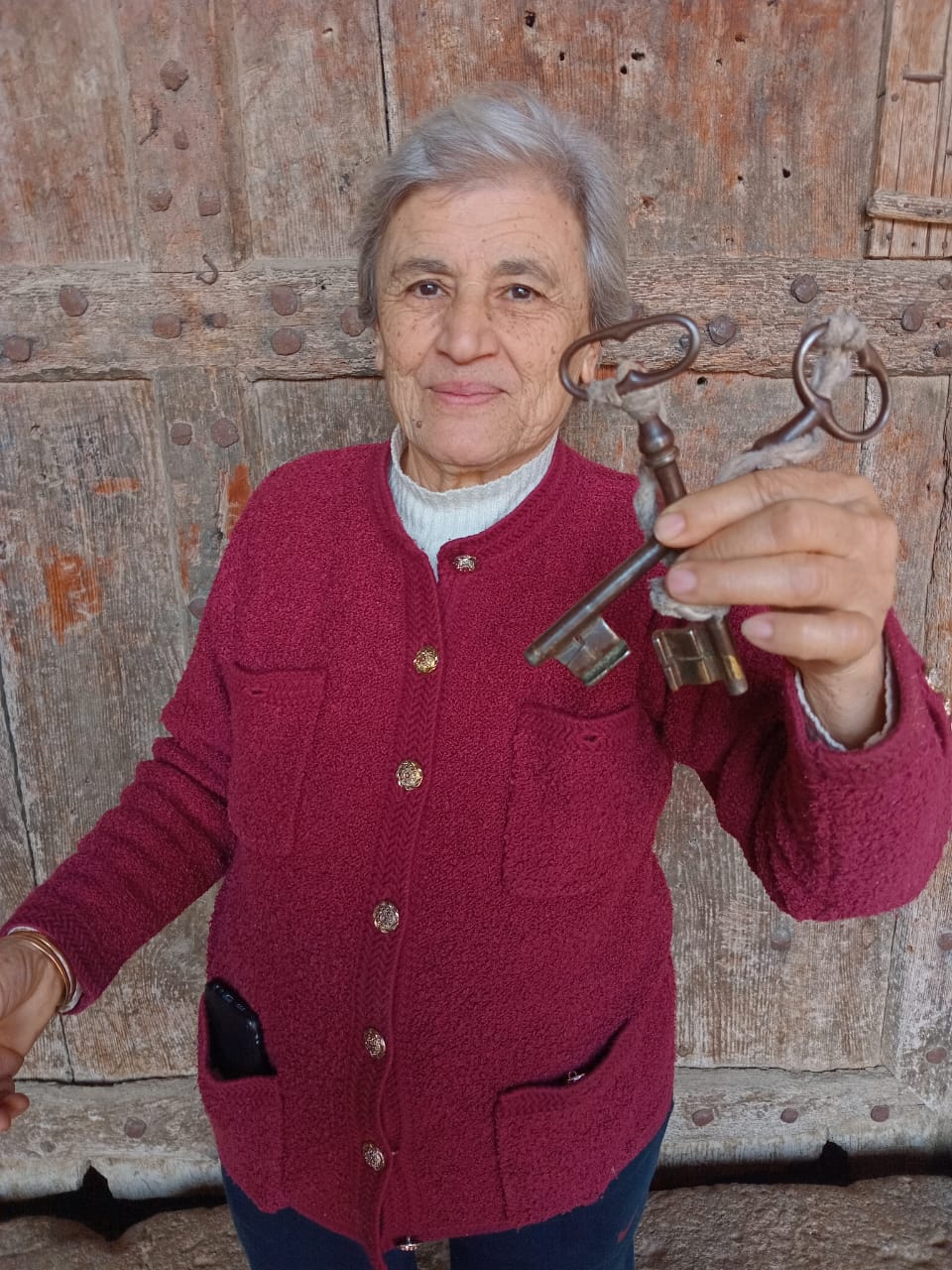 طاحون رشعين الشغال لليوم بمائه  و" سعاده "