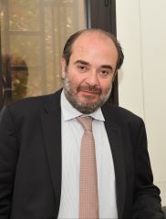 صورة توضيحية للمقال: عزوف عقيص يضع  "القوات"  أمام مسؤوليّة مضاعفة